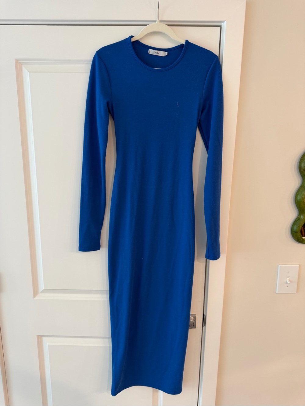 Adika Royal Blue Long Sleeve Backless Bodycon Midi Dress